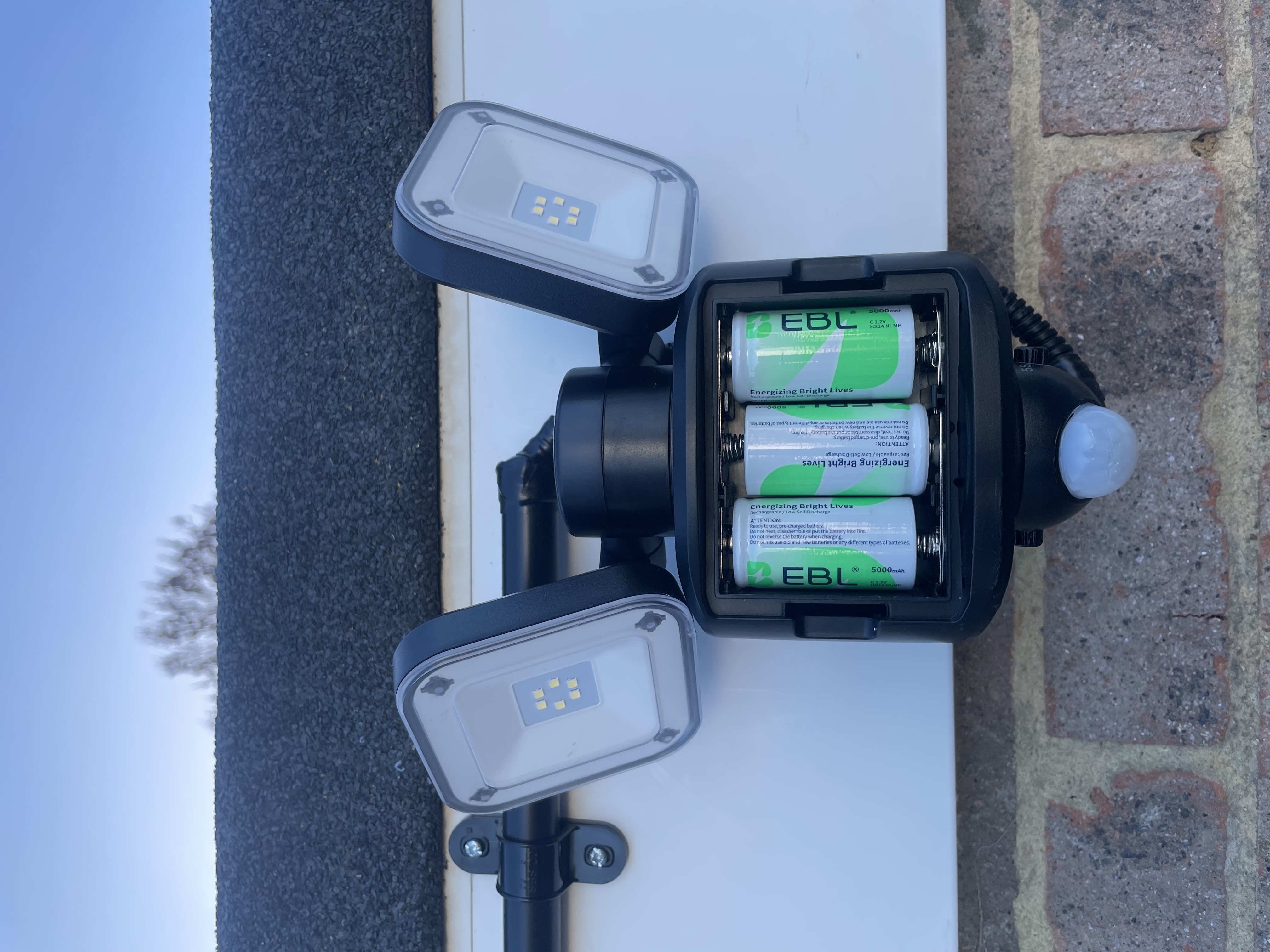 C-type backup batteries